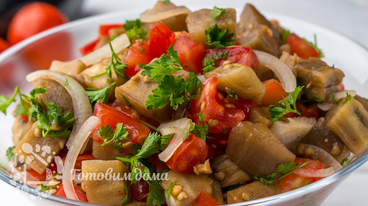 Как приготовить рецепт Салат из баклажанов, перцев и помидоров на зиму