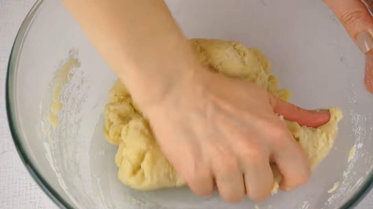 Заварное дрожжевое тесто для пирогов — пошаговый рецепт с фото
